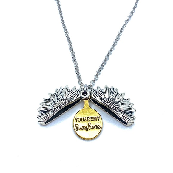 You Are My Sunshine Necklace Sunflower - Picture 9 of 10